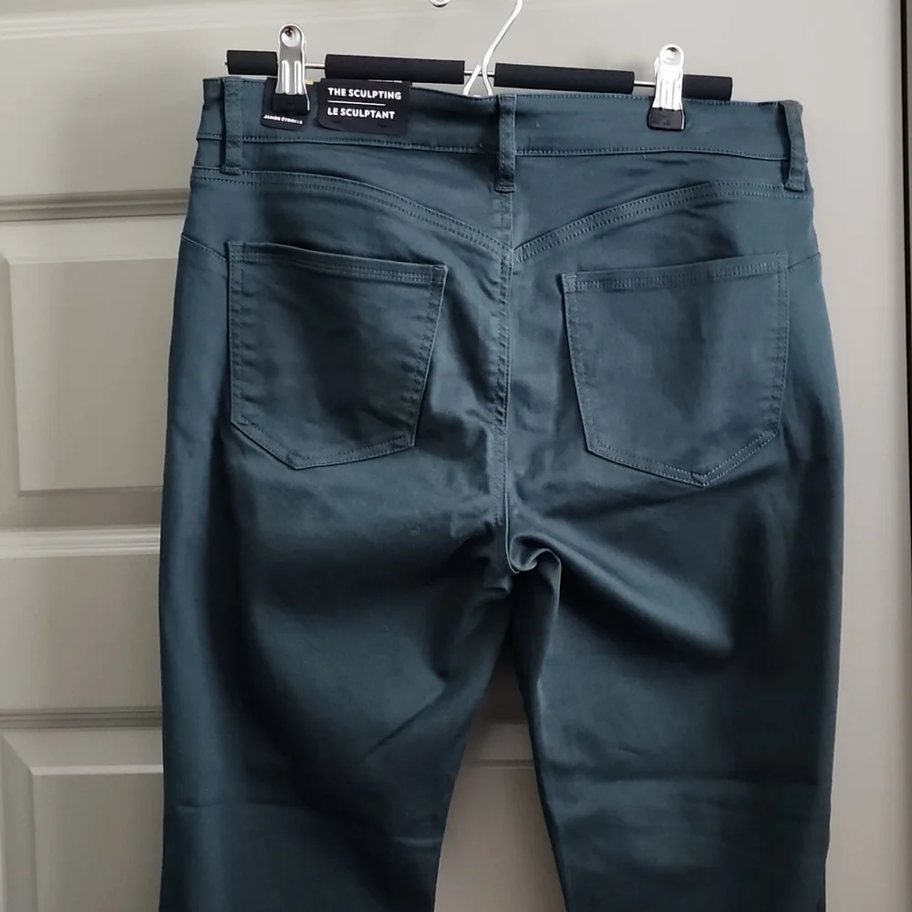 R Jeans Midrise Petite skinny pants size 30 - Picture 3 of 10